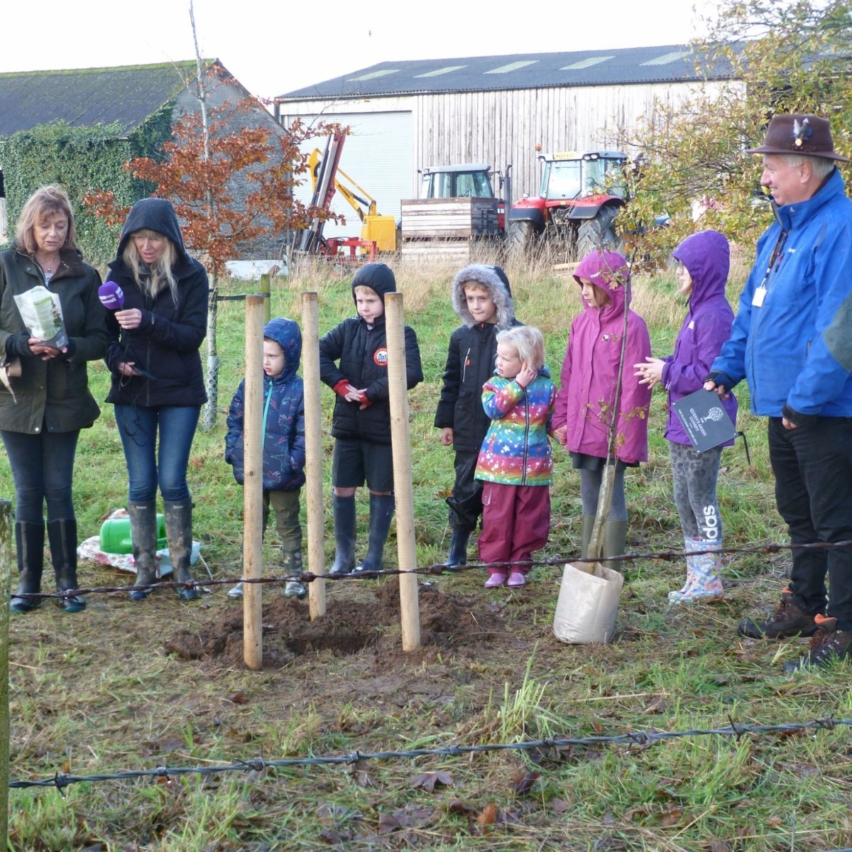 Landulph Primary School Planting a Tree for the Queen's Jubilee